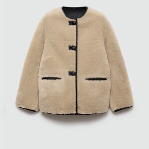 Mango Faux Fur Jacket Size XS Sold Out!!